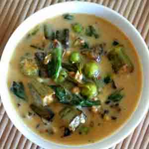 Okra Curry With Yogurt