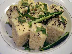 CORN DHOKLA