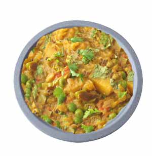 Sobji diye mooger dal