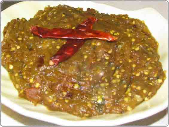 Eggplant & Bengal Gram Curry