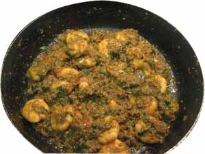 Hyderabadi coconut shrimp curry recipe