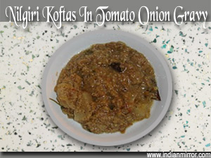 Nilgiri Koftas In Tomato Onion Gravy