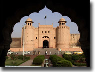 Tourist Places - Moti Masjid Tourist Places - Moti Masjid