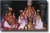 Varadaraja (Devaraja) ,Perundevi Taayaar  (Mahadevi)