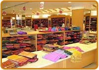 Saree Shopping in Cochin Marine Drive Area